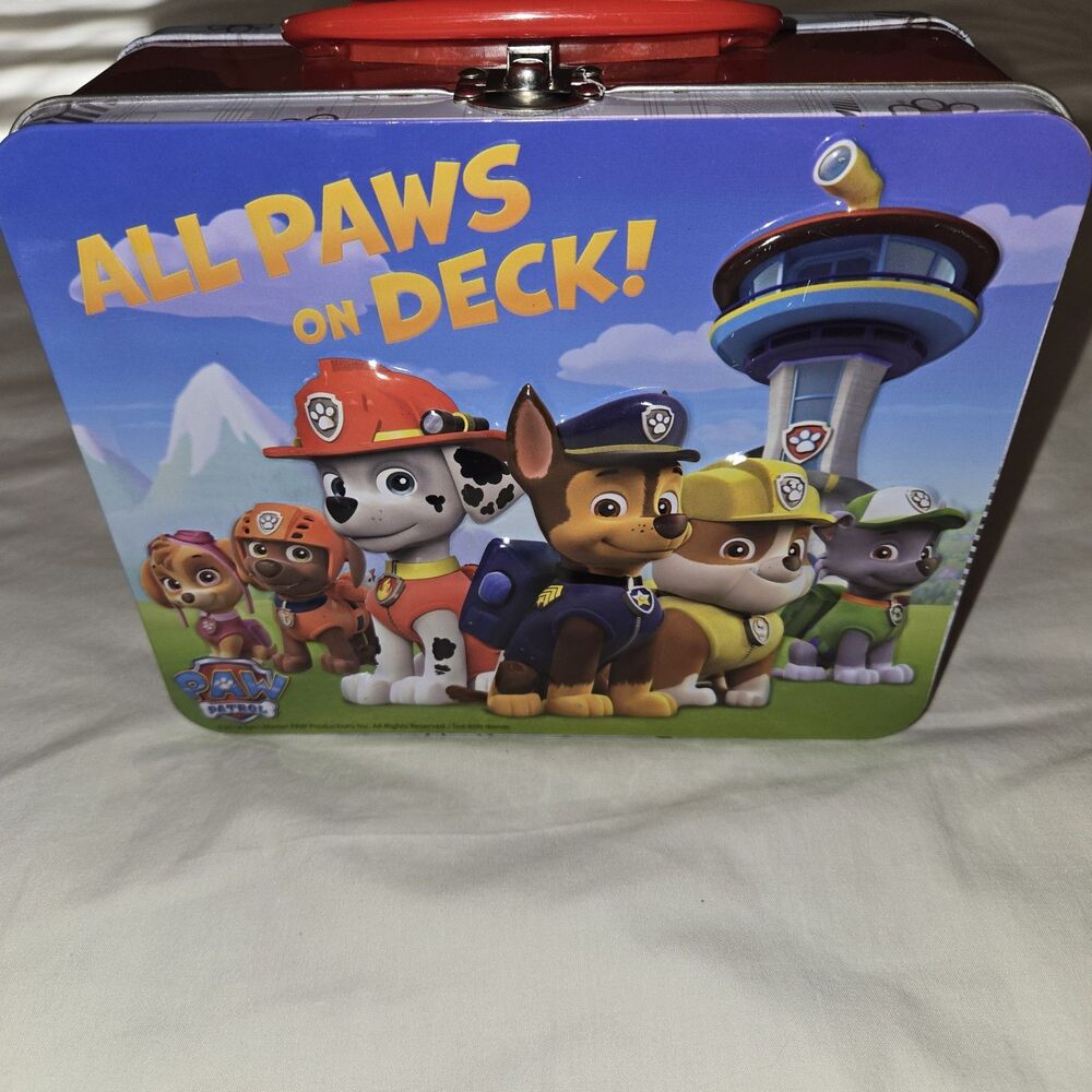 Paw Patrol All Paws On Deck  Metal Lunch Box 2014 pre-owned, Great Red Handle